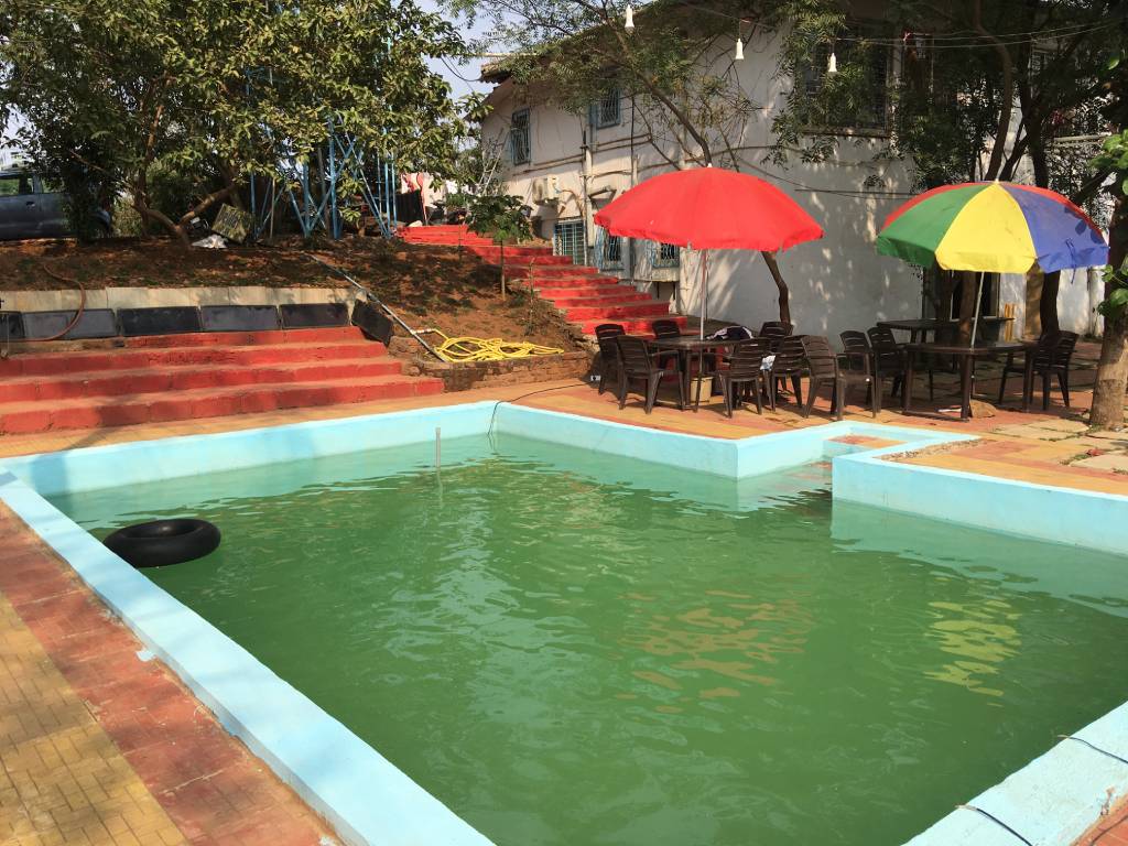 Private Farmhouse Villa In Karjat With Private Swimming Pool One Day Picnic Family Friends Couple